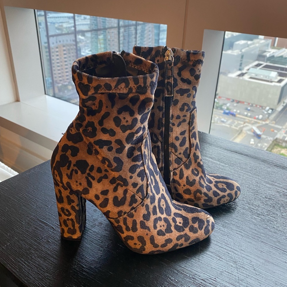 Steve Madden Leopard Velvet Mid-Calf Boots 5.5